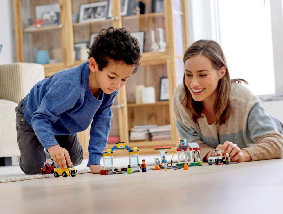 LEGO City: Garage Center 60232