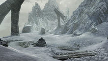 Load image into Gallery viewer, The Elder Scrolls: Skyrim Special Edition - Xbox One
