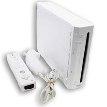 Load image into Gallery viewer, Nintendo Wii - boxed - (Game Cube compatible)
